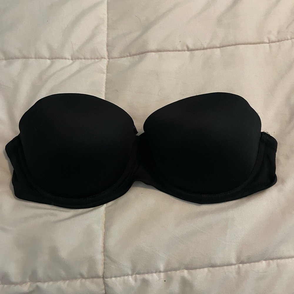Victoria Secret Strapless Bra